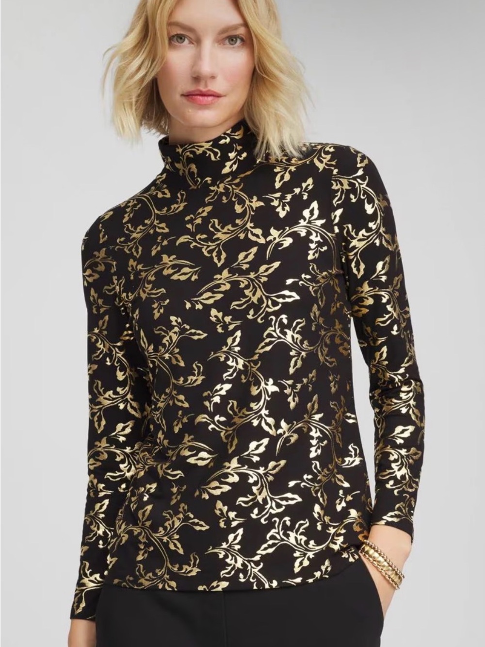 NWT Size 1 (M) Chico’s Touch of Cool Mockneck Layering Top